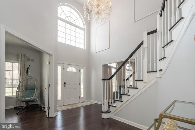 9 REDWOOD CT, Monroe Township, NJ 08831