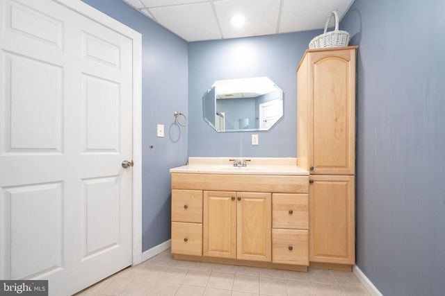 9 REDWOOD CT, Monroe Township, NJ 08831
