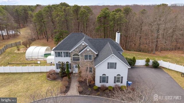 9 REDWOOD CT, Monroe Township, NJ 08831