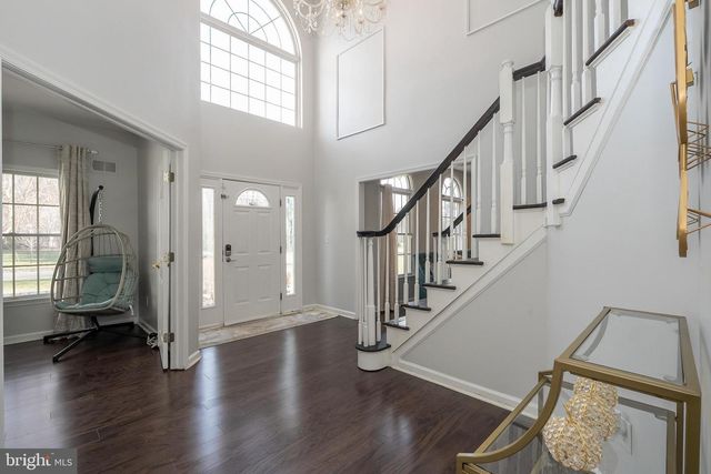 9 REDWOOD CT, Monroe Township, NJ 08831