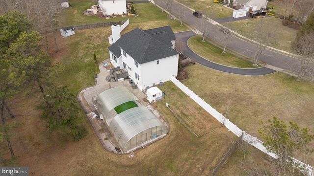 9 REDWOOD CT, Monroe Township, NJ 08831