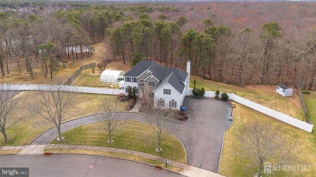 9 REDWOOD CT, Monroe Township, NJ 08831