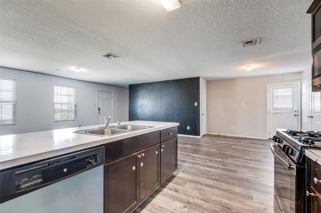 138 Expedition WAY, San Antonio, TX 78220