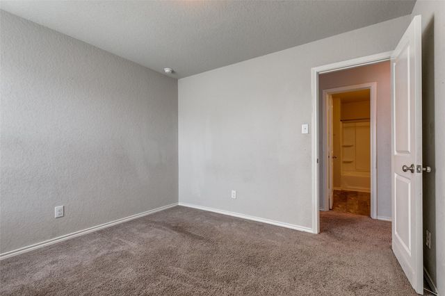 138 Expedition WAY, San Antonio, TX 78220