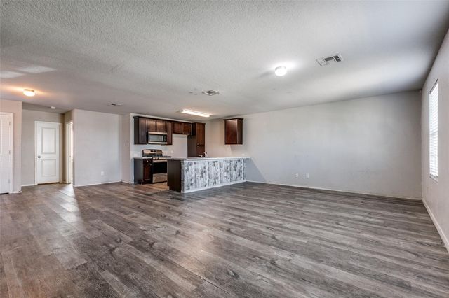 138 Expedition WAY, San Antonio, TX 78220