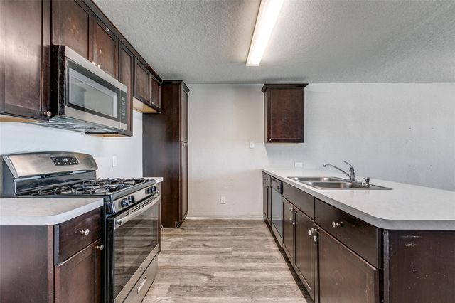 138 Expedition WAY, San Antonio, TX 78220
