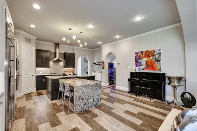 13219 Parkway Hills Drive, Houston, TX 77077