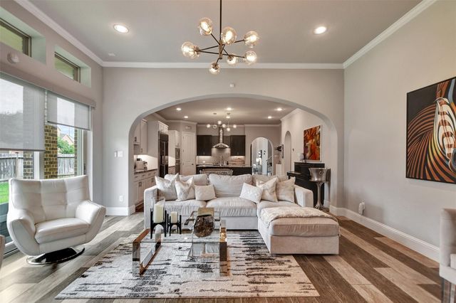 13219 Parkway Hills Drive, Houston, TX 77077