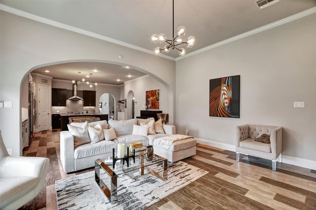 13219 Parkway Hills Drive, Houston, TX 77077