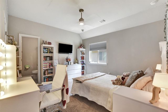 13219 Parkway Hills Drive, Houston, TX 77077