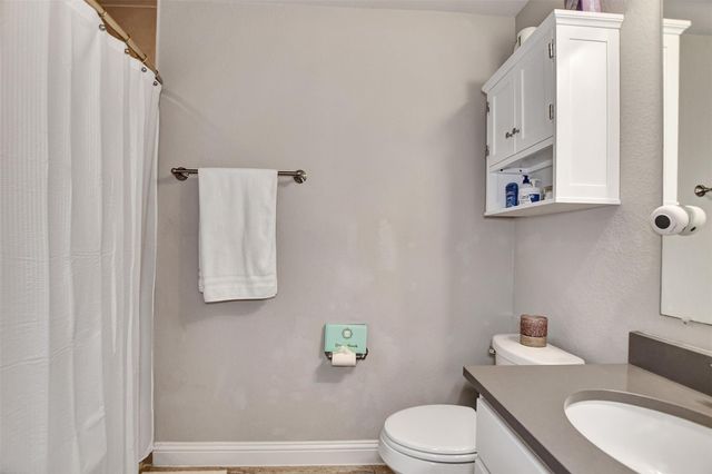 13219 Parkway Hills Drive, Houston, TX 77077