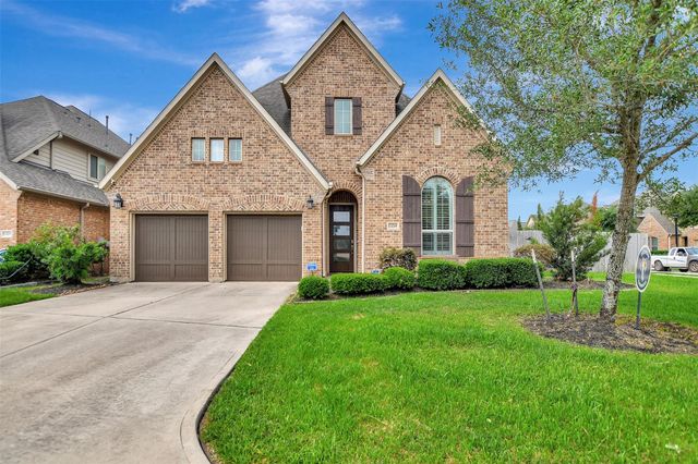 13219 Parkway Hills Drive, Houston, TX 77077