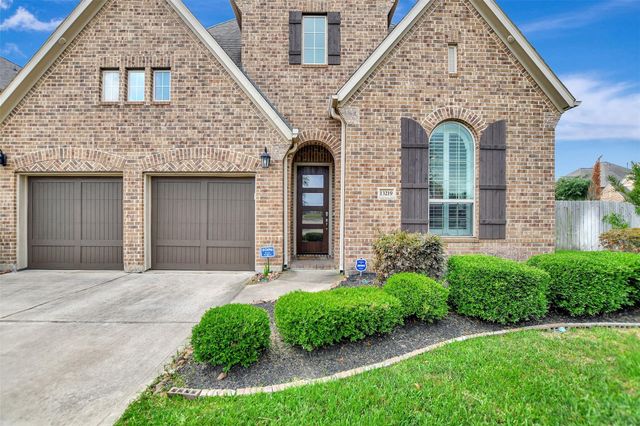 13219 Parkway Hills Drive, Houston, TX 77077