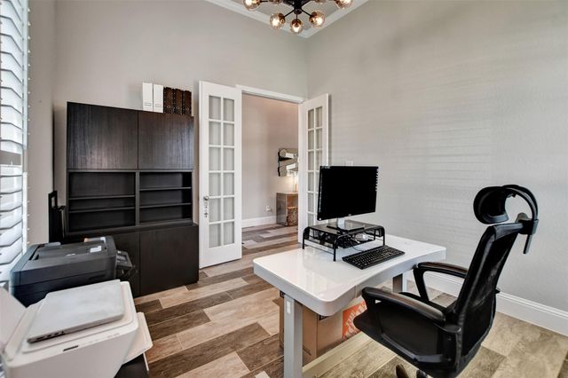 13219 Parkway Hills Drive, Houston, TX 77077