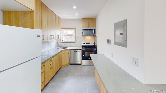 85-13 68th Avenue 2, Rego Park, NY 11374