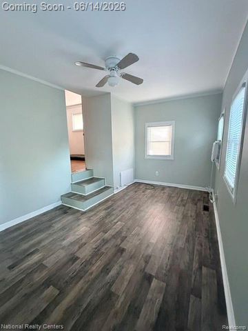 2639 Woodbine Drive, Waterford Charter Township, MI 48328