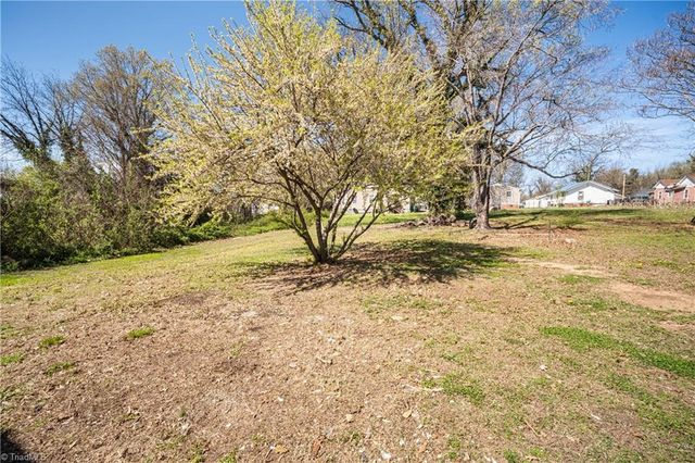 528 Roy Avenue, High Point, NC 27260