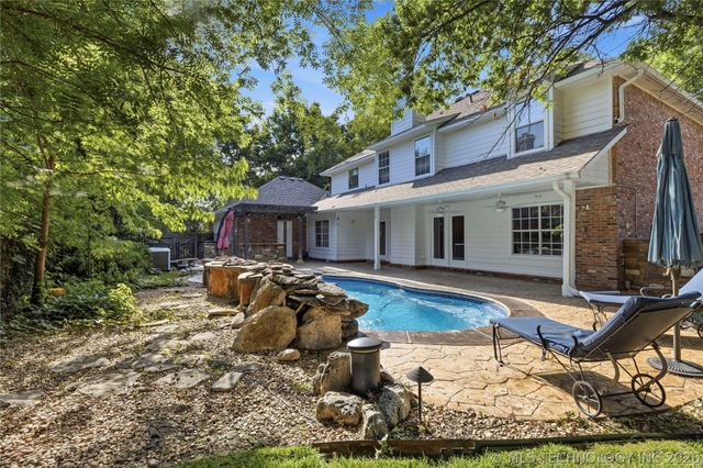 5604 E 101st Place, Tulsa, OK 74137