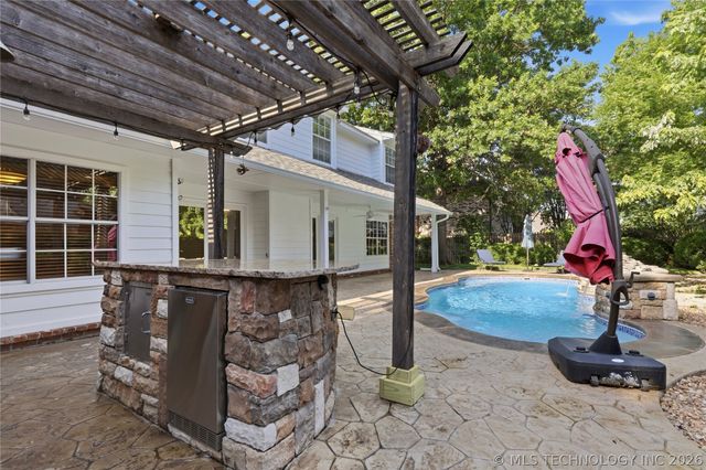 5604 E 101st Place, Tulsa, OK 74137