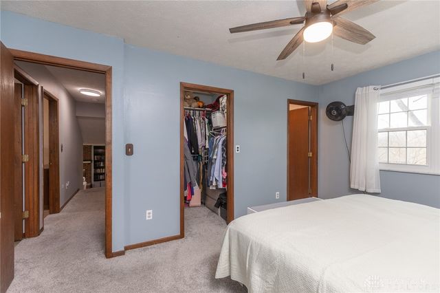 408 Bent Twig Drive, Vandalia, OH 45377