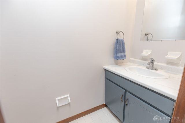 408 Bent Twig Drive, Vandalia, OH 45377