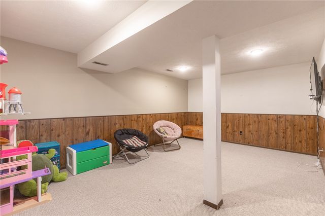 408 Bent Twig Drive, Vandalia, OH 45377