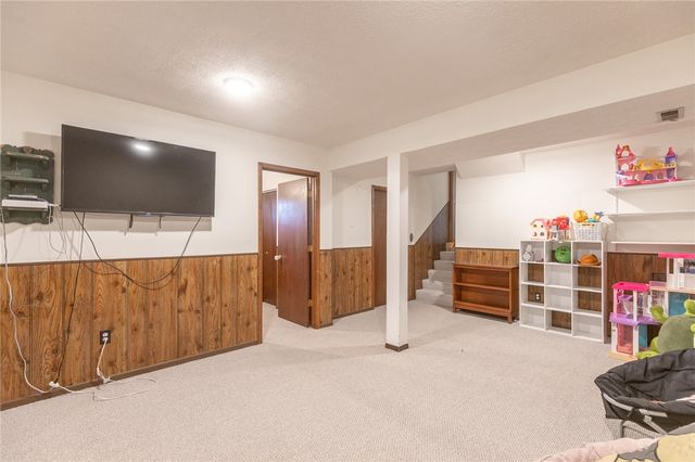 408 Bent Twig Drive, Vandalia, OH 45377