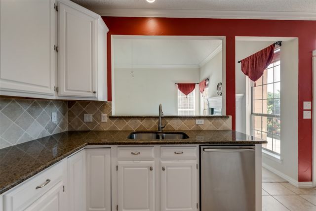3809 Rockbrook Drive, Carrollton, TX 75007