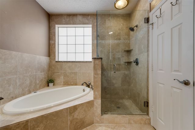 3809 Rockbrook Drive, Carrollton, TX 75007