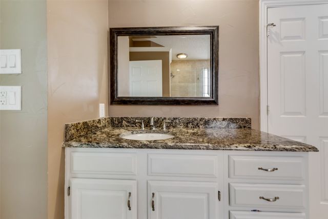 3809 Rockbrook Drive, Carrollton, TX 75007