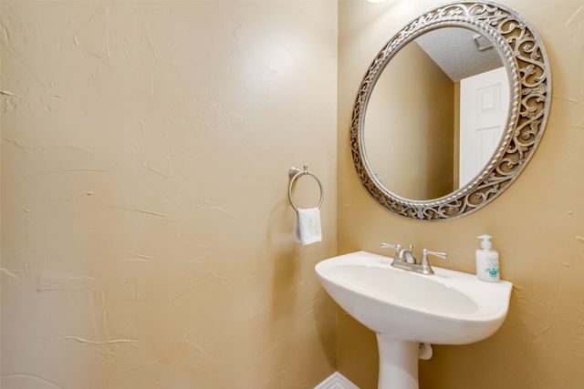 3809 Rockbrook Drive, Carrollton, TX 75007