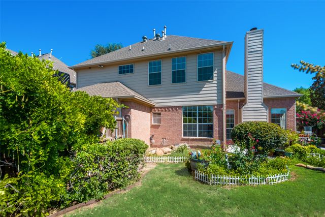 3809 Rockbrook Drive, Carrollton, TX 75007