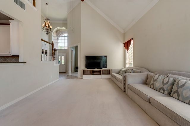 3809 Rockbrook Drive, Carrollton, TX 75007