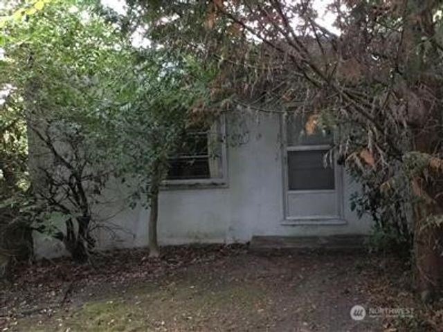 3511 NE 153rd Street, Lake Forest Park, WA 98155