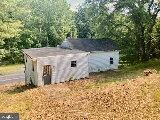 1025 GREEN HILLS RD, Birdsboro, PA 19508