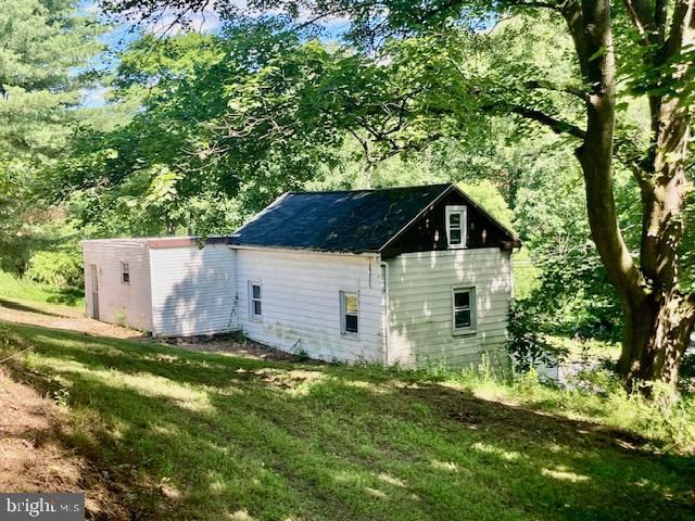 1025 GREEN HILLS RD, Birdsboro, PA 19508