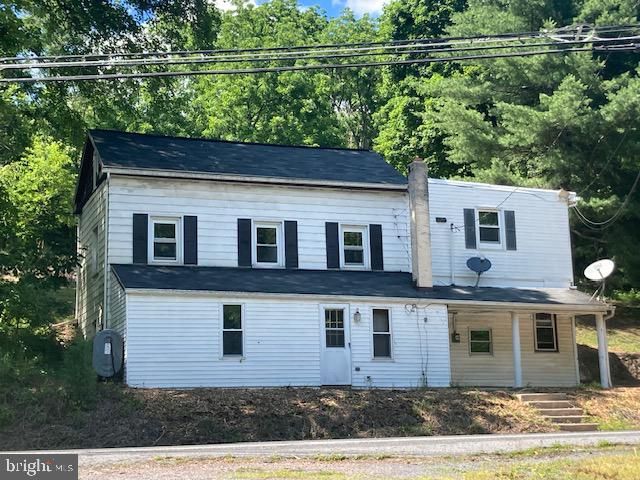1025 GREEN HILLS RD, Birdsboro, PA 19508