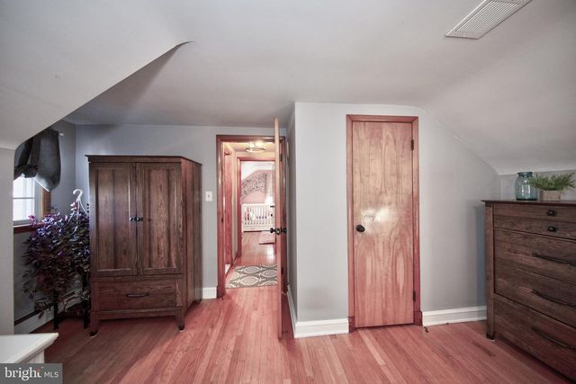 344 IDA AVE, Essex, MD 21221