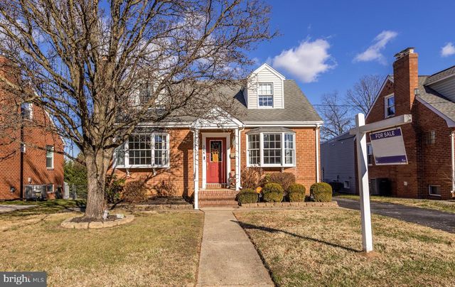 344 IDA AVE, Essex, MD 21221