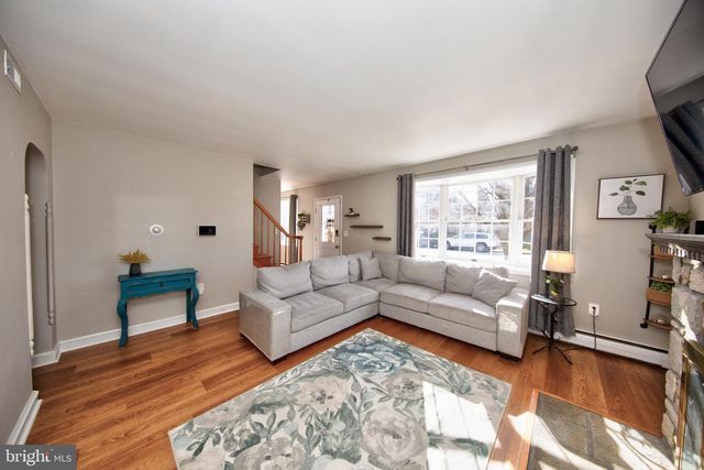 344 IDA AVE, Essex, MD 21221