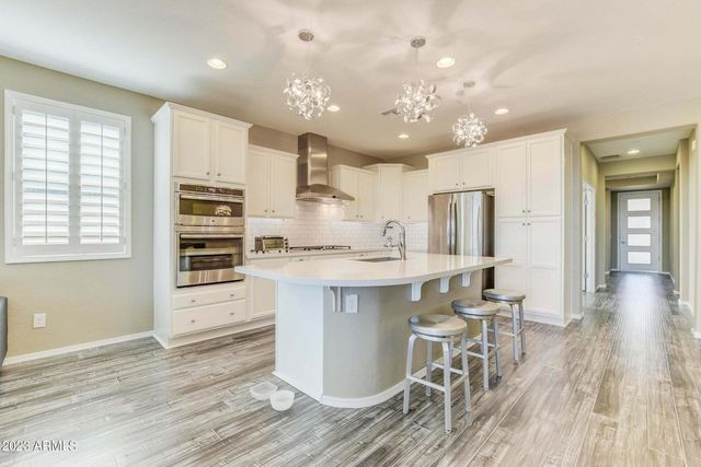 12701 W Caraveo Place, Peoria, AZ 85383