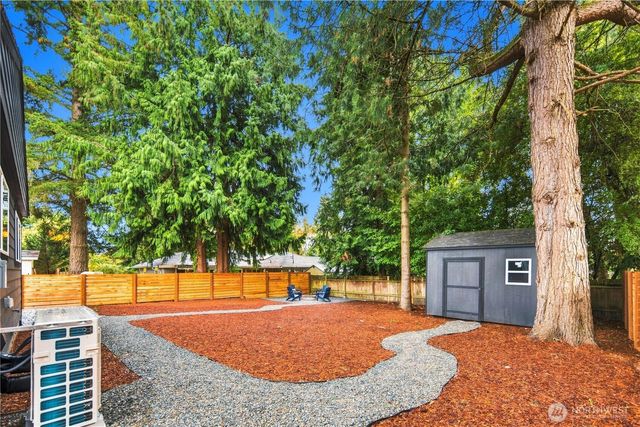 3701 SW 105th Street, Seattle, WA 98146