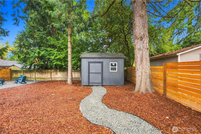 3701 SW 105th Street, Seattle, WA 98146