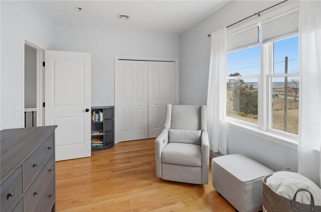 360 Shawomet Avenue, Warwick, RI 02889