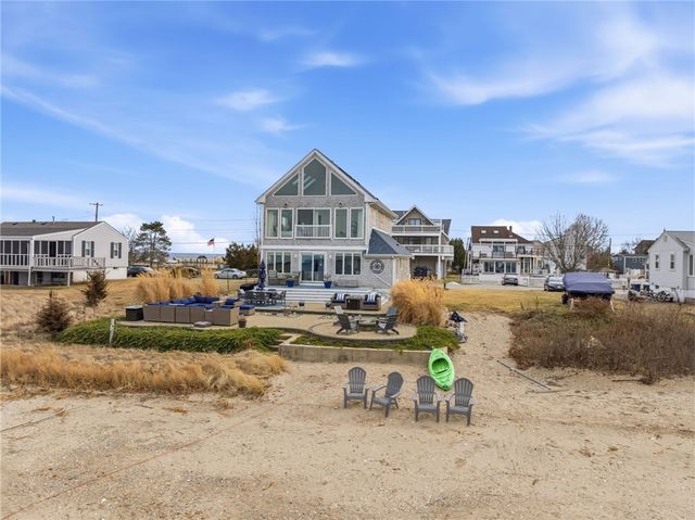 360 Shawomet Avenue, Warwick, RI 02889