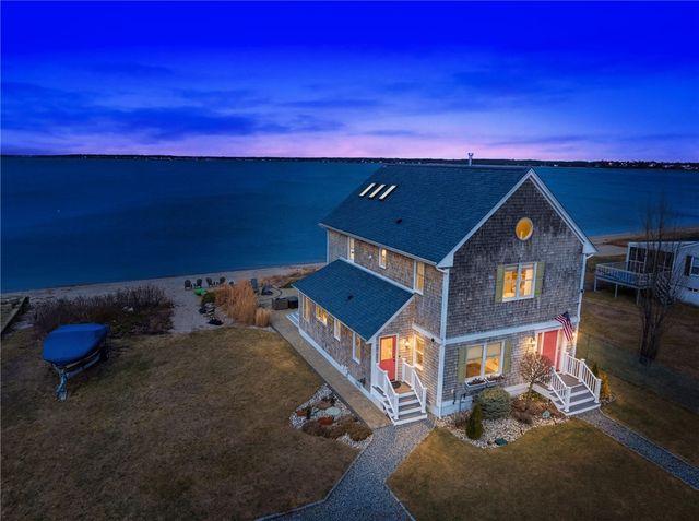 360 Shawomet Avenue, Warwick, RI 02889