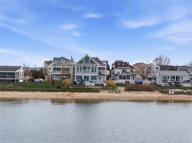 360 Shawomet Avenue, Warwick, RI 02889