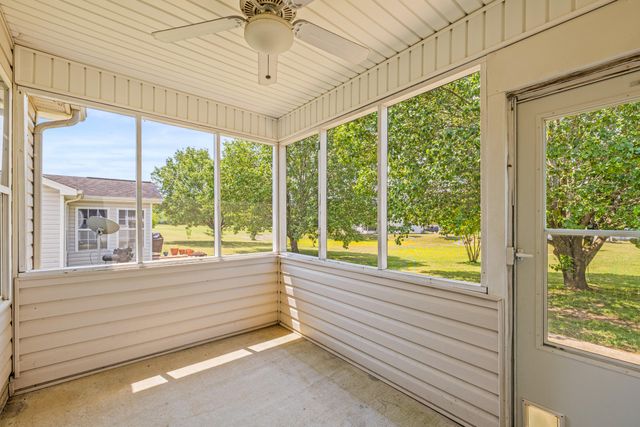 470 Flagstone Drive, Rossville, GA 30741