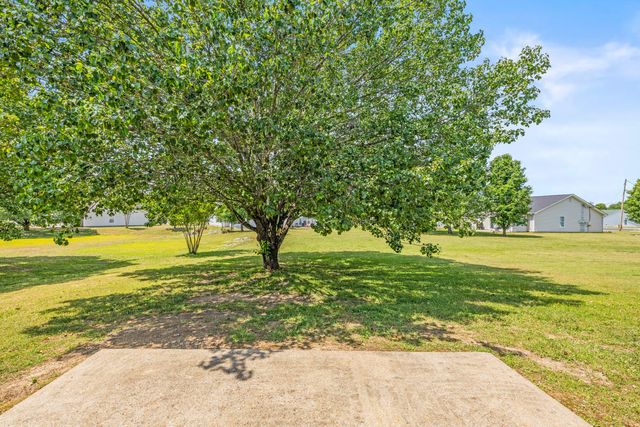 470 Flagstone Drive, Rossville, GA 30741