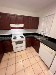 2690 W 76th Street 106, Hialeah, FL 33016